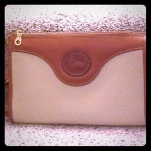 Dooney & Bourke Crossover Leather Bag